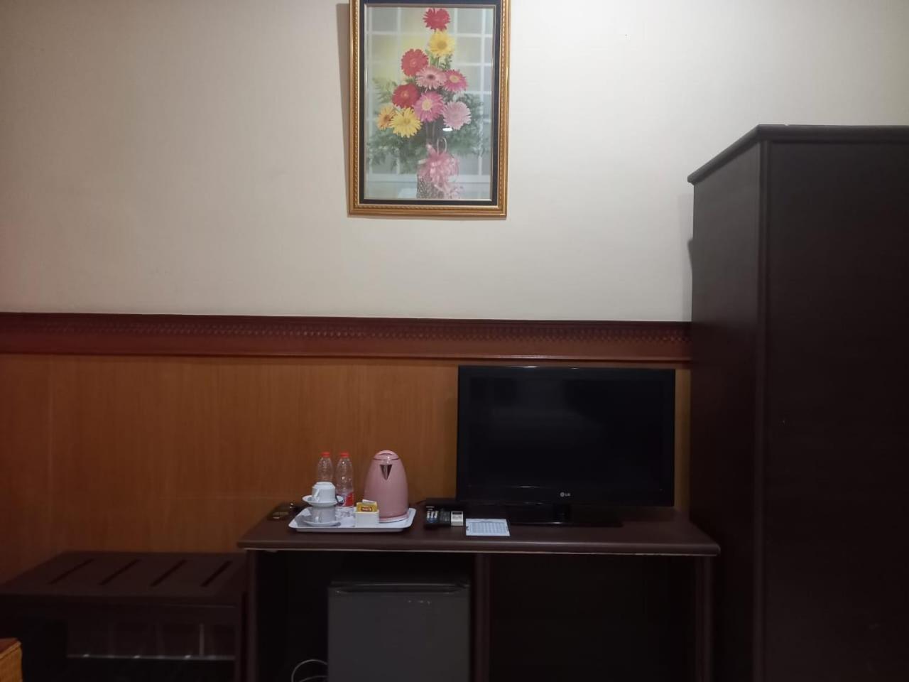 Urbanview Hotel Dedy Jaya Brebes Zewnętrze zdjęcie